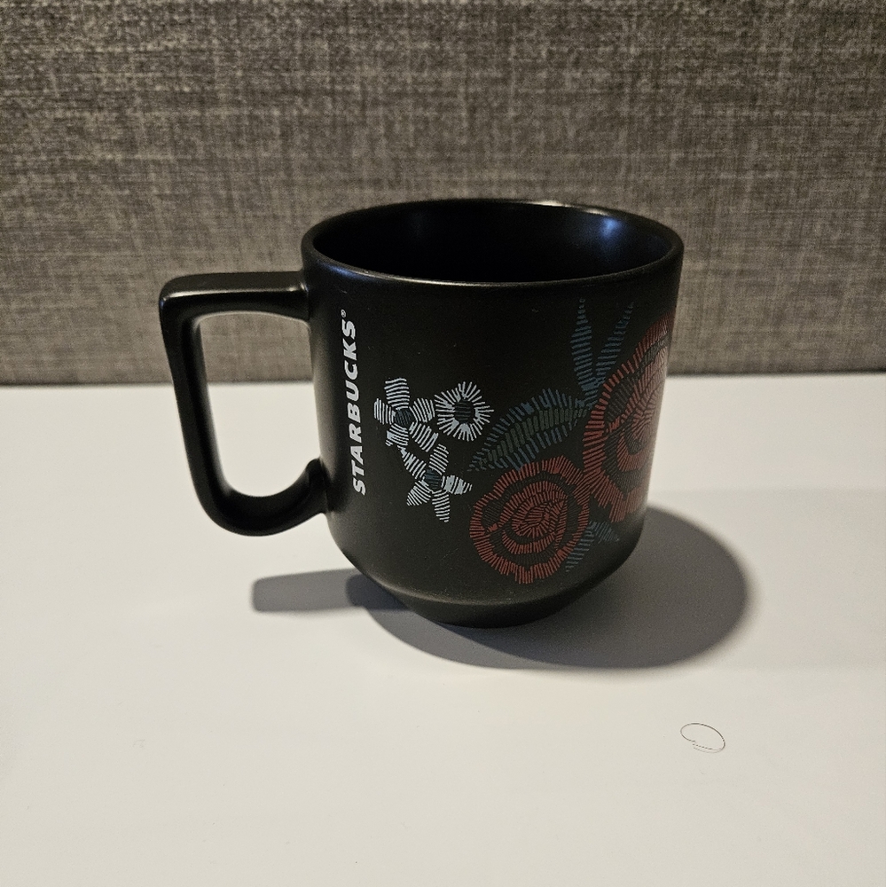 Starbucks mug, 10 oz
